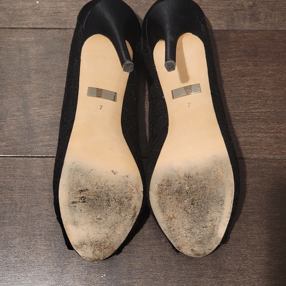 ❤️BADGLEY MISCHKA LACE DETAIL OPEN TOE PUMPS (BLACK) - Picture 5 of 9